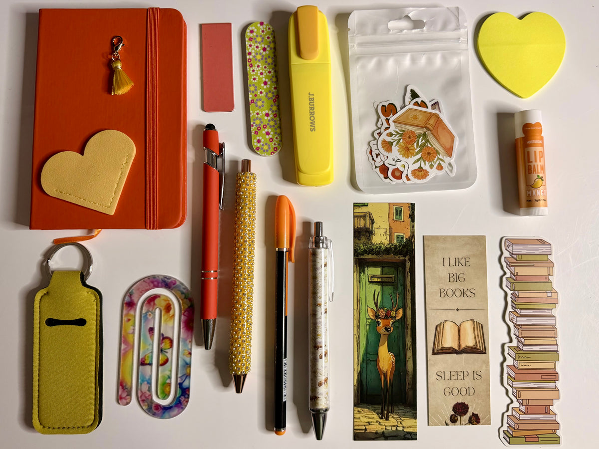 Petite Bookish Desk Bundle