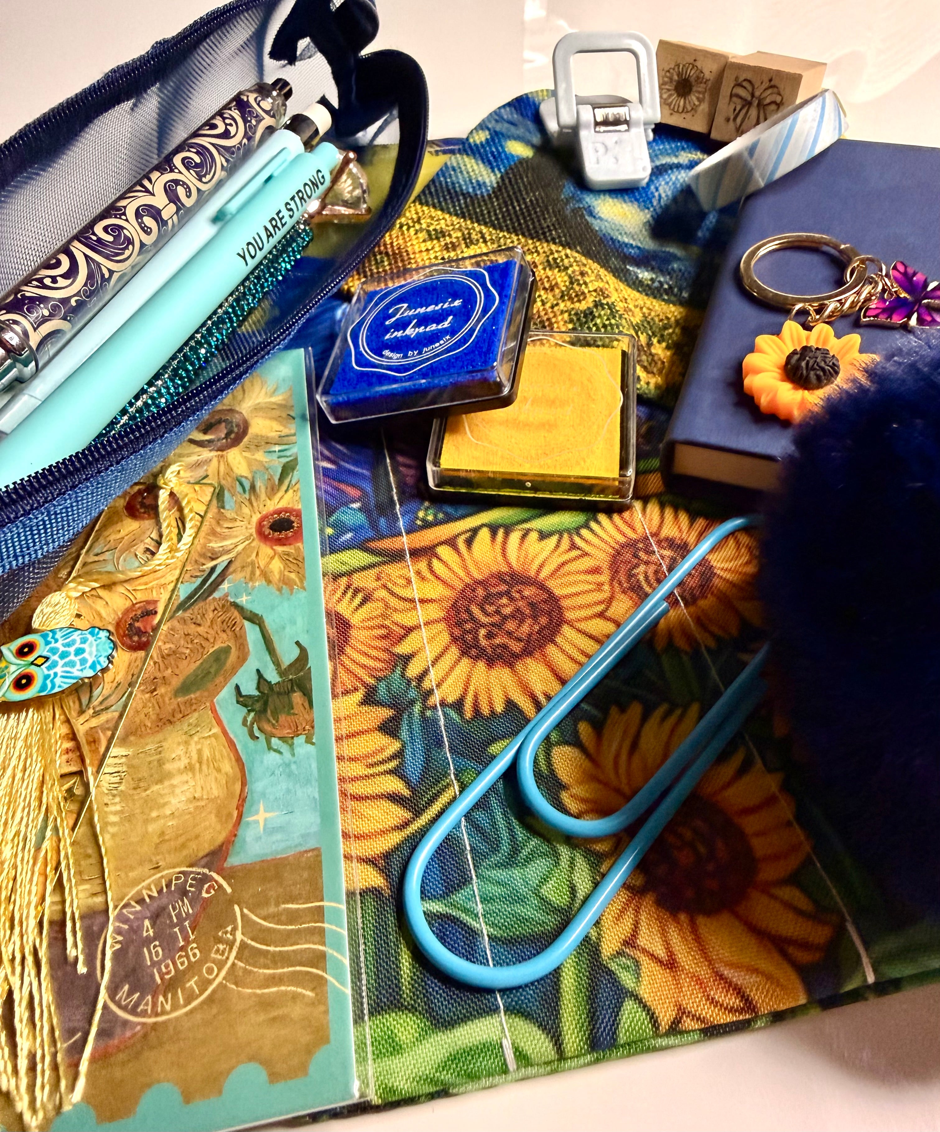 Sunflowers Essentials Bookish Bundle